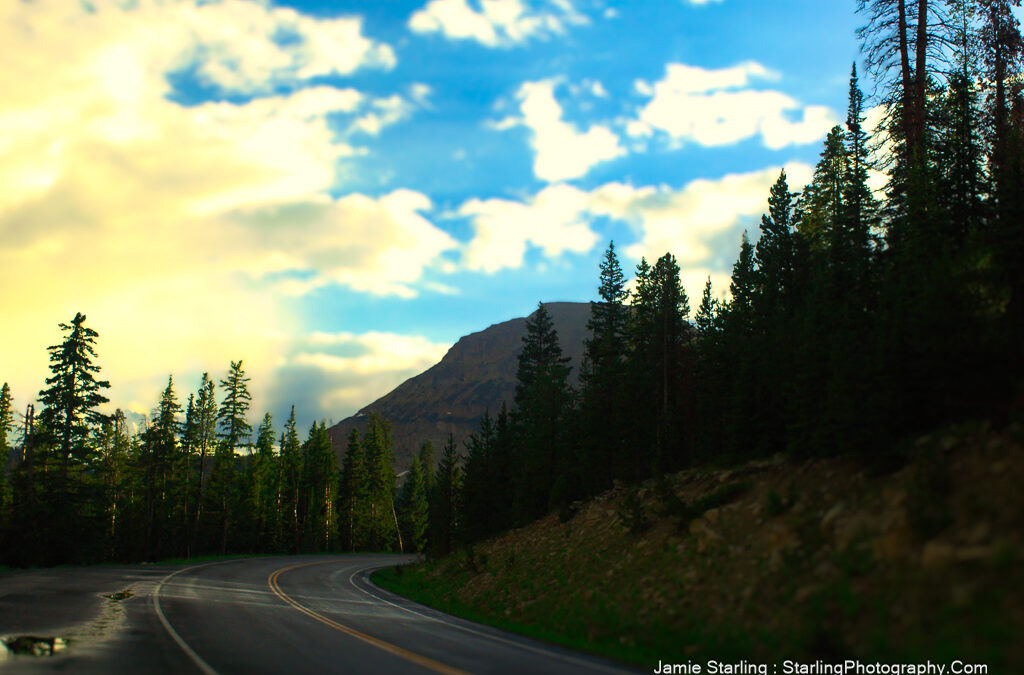 Around the Bend : Journey into the Unknown